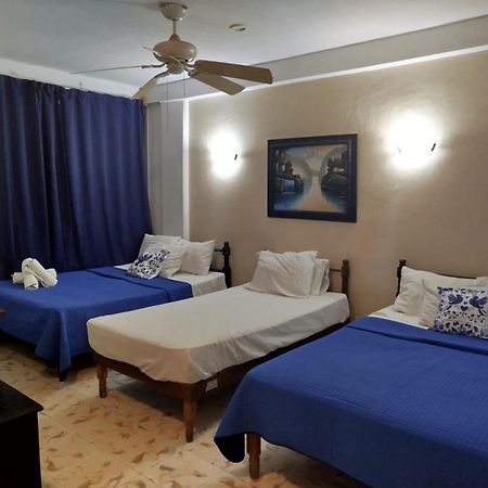 Hotel Coral Cancún Esterno foto